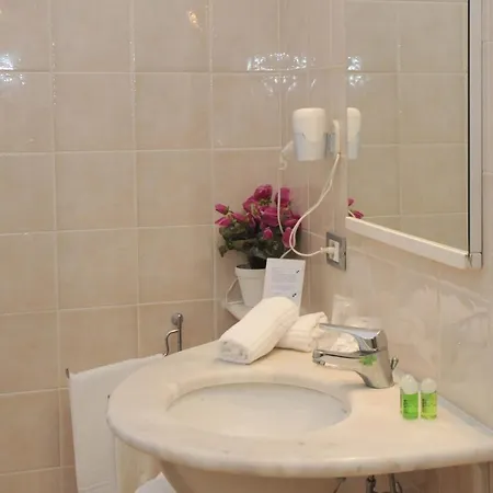 La Perla فندق 3*