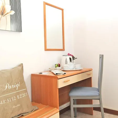 호텔 La Perla 리그나노 사비아도로
